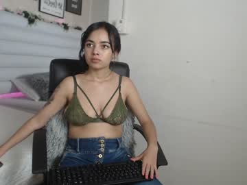 Stunning Asian slut with a slim gorgeous body enjoying a hardcore fuck