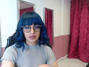 An idiotic couple is open for live chat Sex (Reina chan 24 years old)